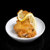 Pollo frito en salsa de limón